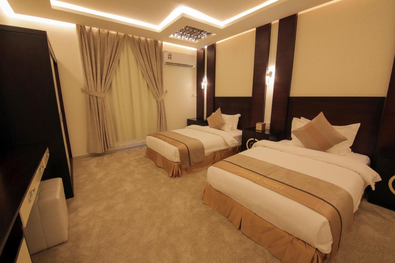 Golden Night فندق